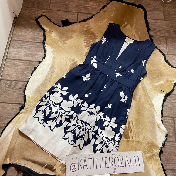 kate spade Dresses & Skirts - Kate spade size 4 dress 🌸*